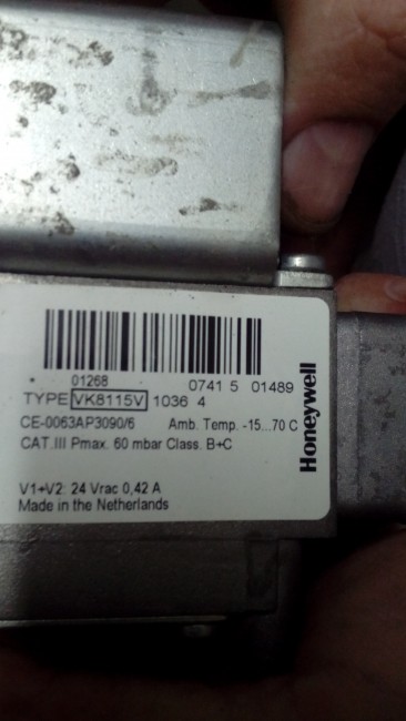 Газовый клапан VK 8115 V, HM 71, HM 101, Prestige 24/32 арт. 537d4033 (3-01-1930X) в Ростове-на-Дону Газовый клапан VK 8115 V, HM 71, HM 101, Prestige 24/32 арт. 537d4033 (3-01-1930X) в Ростове-на-Дону