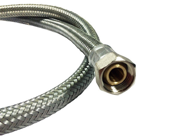 Гибкий топливный шланг TUBOFLEX 1/2X1200 FD/FG (WBO 90-180, BT 120 DSG 1203V) арт. 28074 (3-18-0050) в Ростове-на-Дону