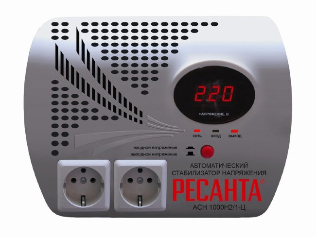 Однофазный цифровой настенный стабилизатор серии LUX РЕСАНТА АСН-1000Н2/1-Ц