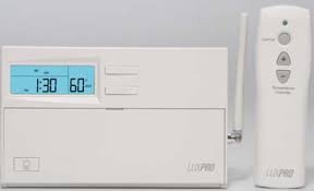 Термостат электронный программируемый LuxPRO PSP711RF (с пультом дистанционного управления) в Ростове-на-Дону Термостат электронный программируемый LuxPRO PSP711RF (с пультом дистанционного управления) в Ростове-на-Дону