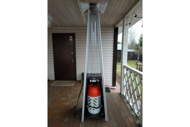 Уличный газовый обогреватель Ställeh Pyramid x4